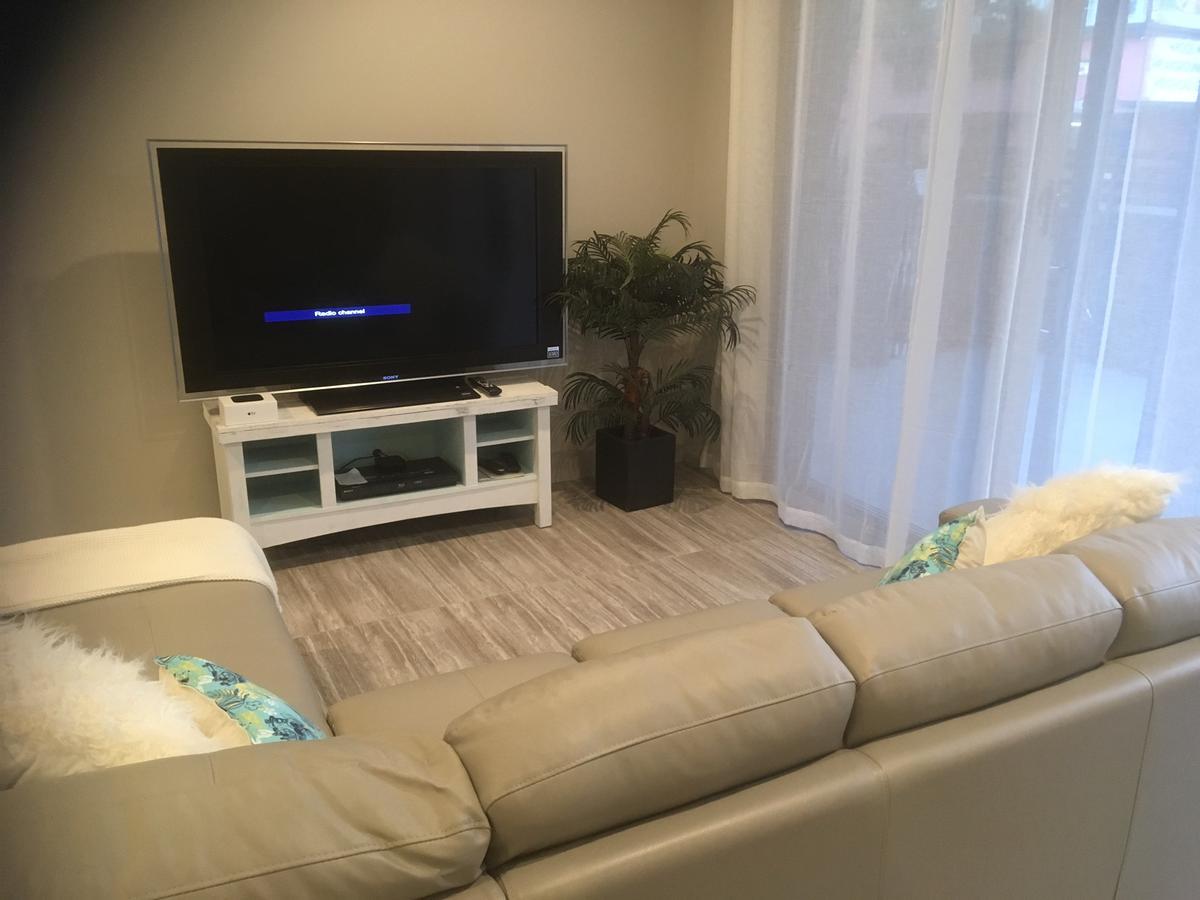 Seashells On Park Beach Apartment คอฟฟ์ฮาร์เบอร์ ภายนอก รูปภาพ